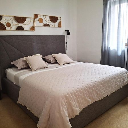 פודסטראנה Holiday Home Petra מראה חיצוני תמונה