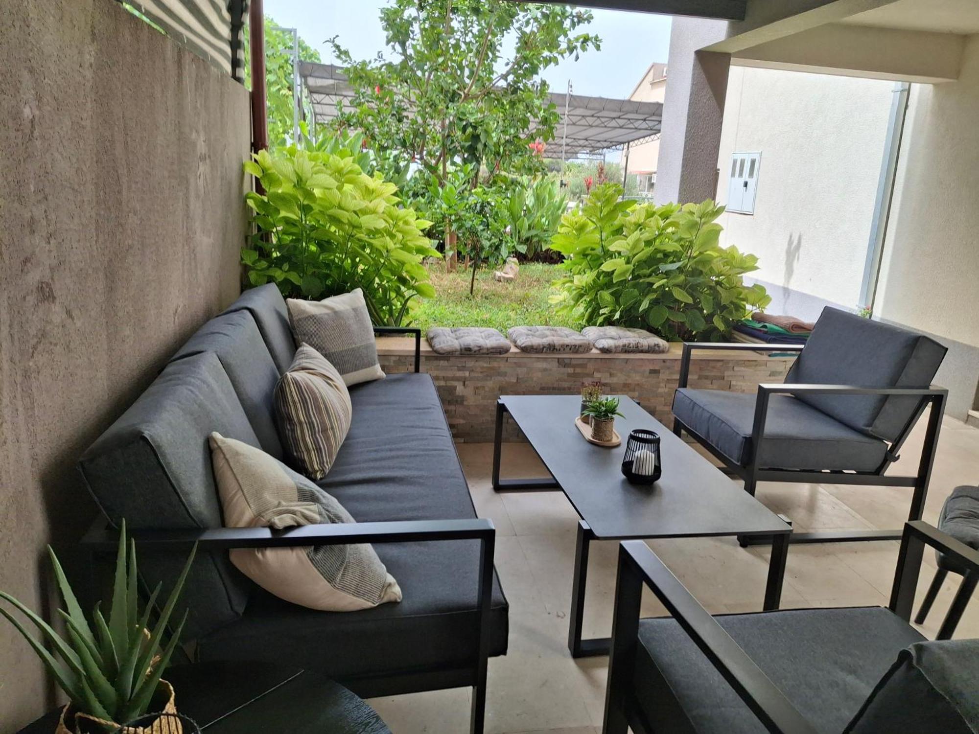 פודסטראנה Holiday Home Petra מראה חיצוני תמונה