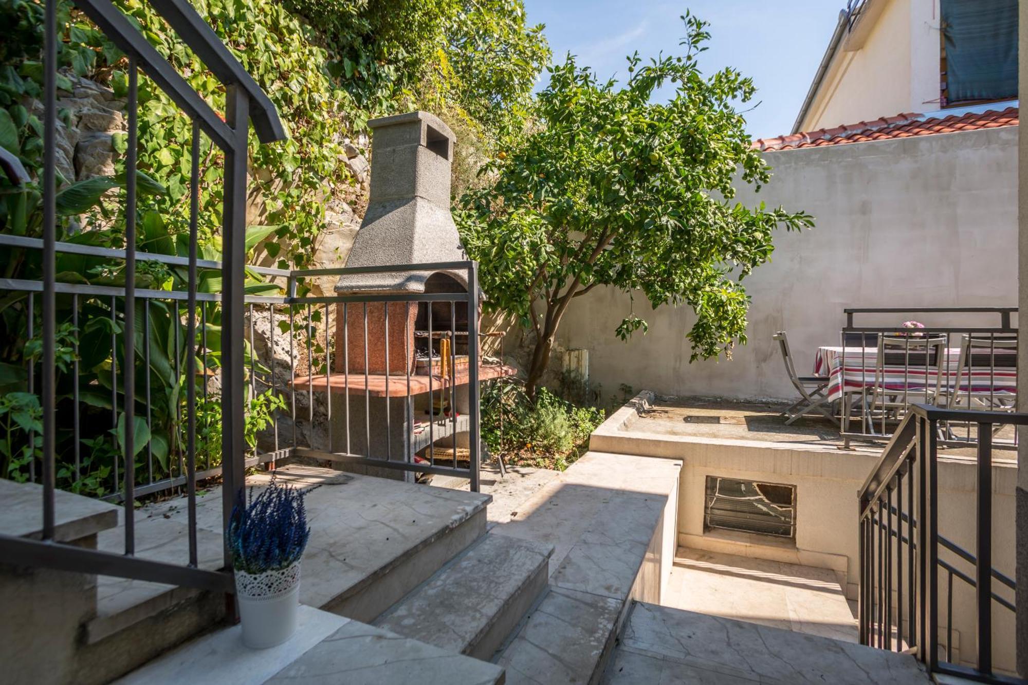 פודסטראנה Holiday Home Petra מראה חיצוני תמונה