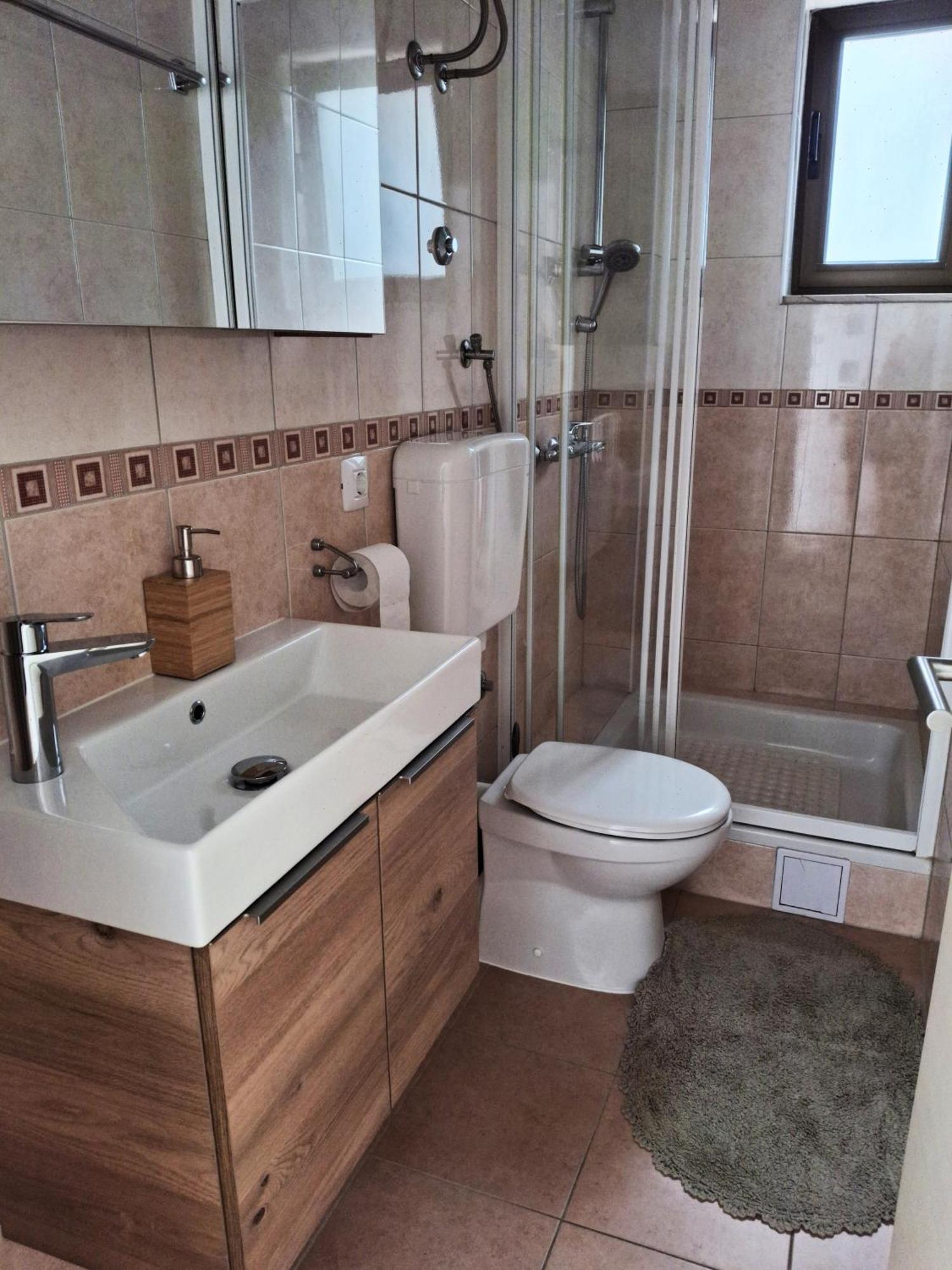 פודסטראנה Holiday Home Petra מראה חיצוני תמונה