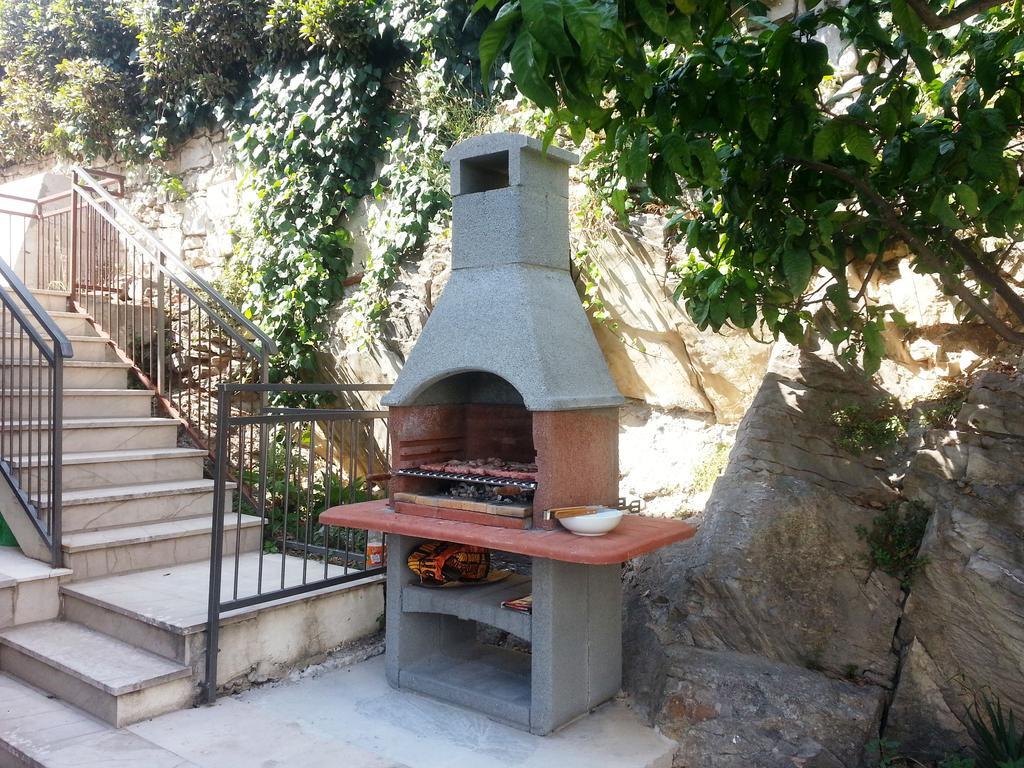 פודסטראנה Holiday Home Petra מראה חיצוני תמונה