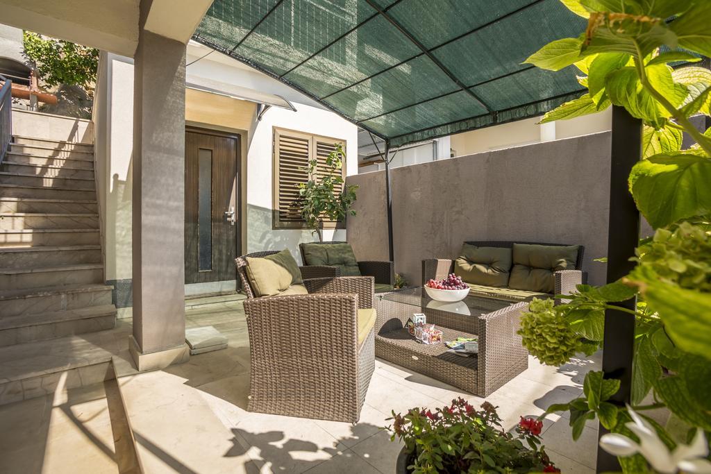 פודסטראנה Holiday Home Petra מראה חיצוני תמונה