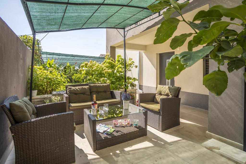 פודסטראנה Holiday Home Petra מראה חיצוני תמונה