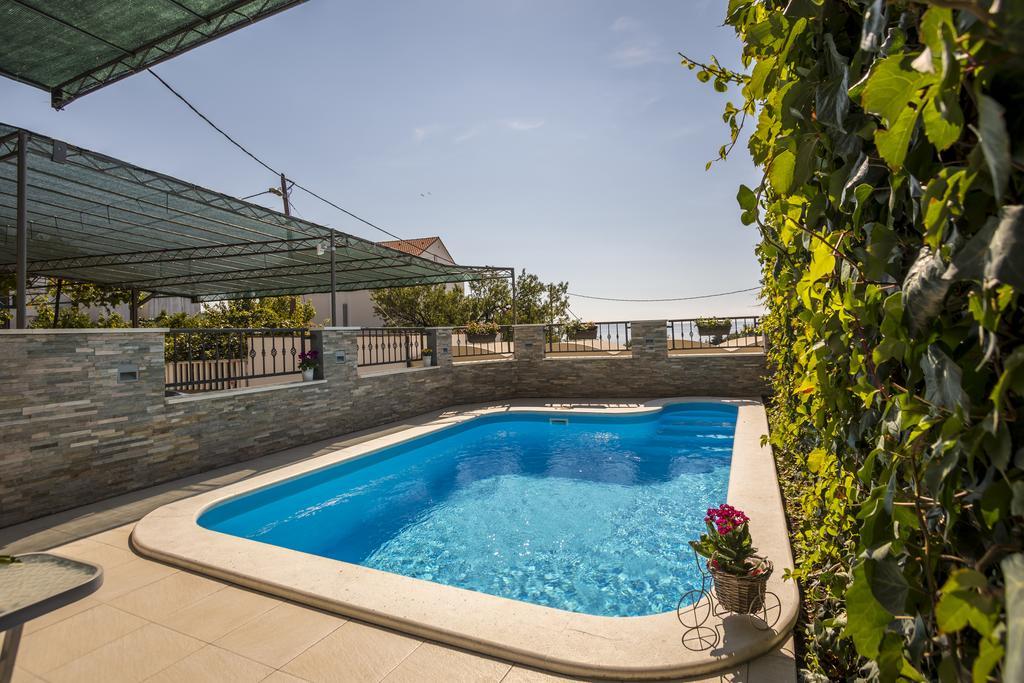 פודסטראנה Holiday Home Petra מראה חיצוני תמונה