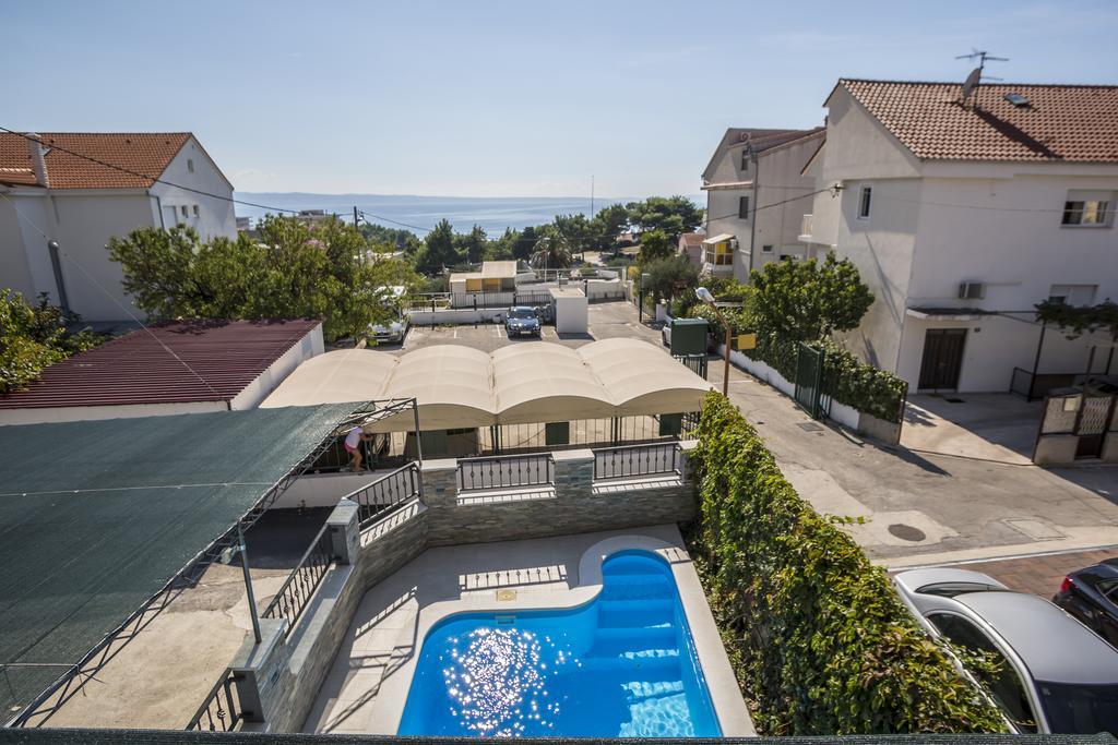 פודסטראנה Holiday Home Petra מראה חיצוני תמונה